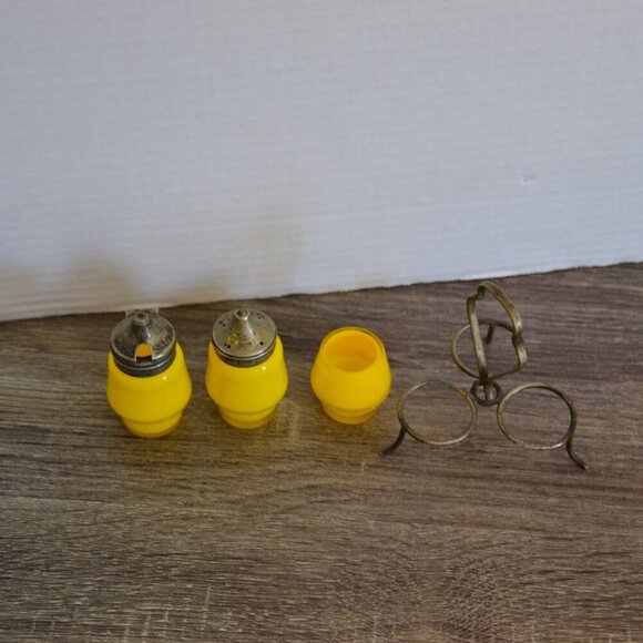 Vtg Yellow Glass Condiment Set in Metal Stand - Picture 7 of 11